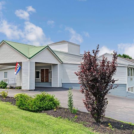 Days Inn By Wyndham Kittery Bagian luar foto