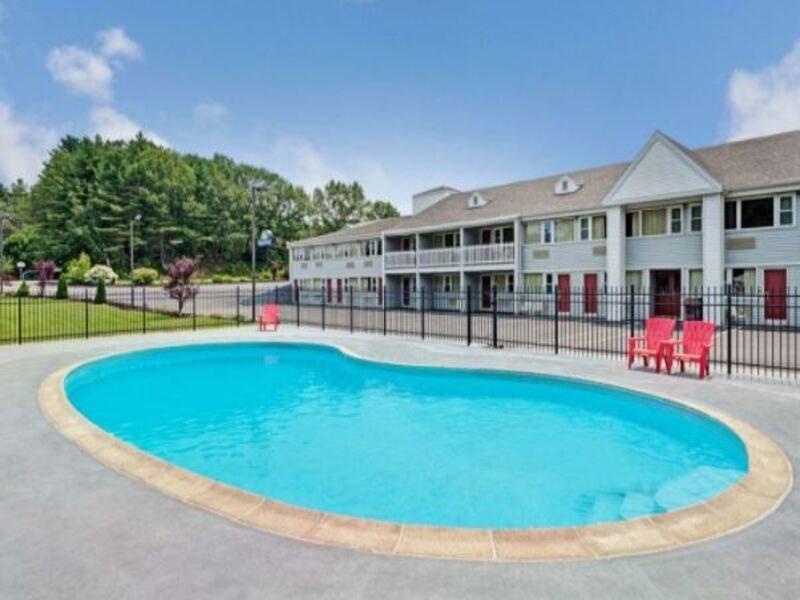 Days Inn By Wyndham Kittery Bagian luar foto